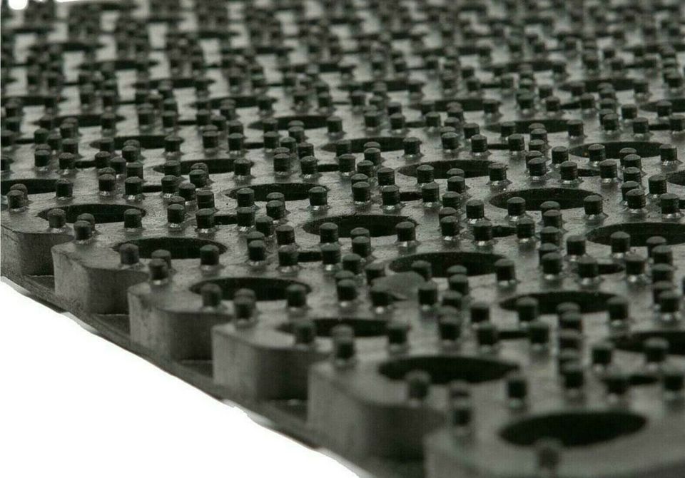 Hexagon Premium Hollow mat 1 x 1.5m x 24mm (Heavy Duty)