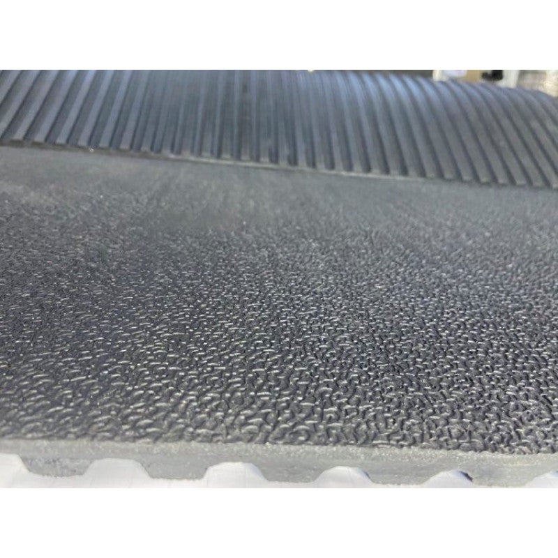Ameoba Top / Stable / Gym / Garage Rubber Mat 6x4ftx12mm And 17mm