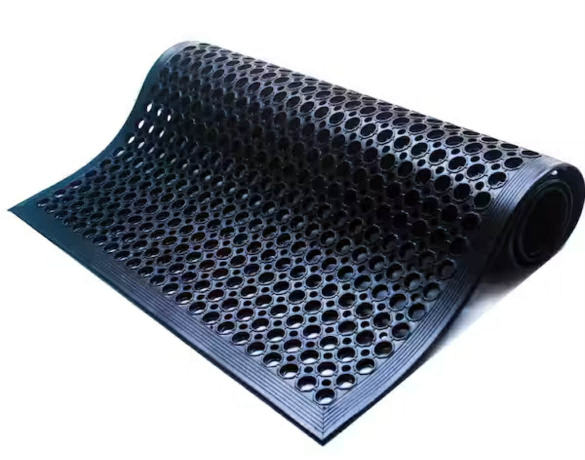 Rubber Ramp Mat Roll – Durable, Safe, and Slip-Resistant/Size-90cmx10mx12mm