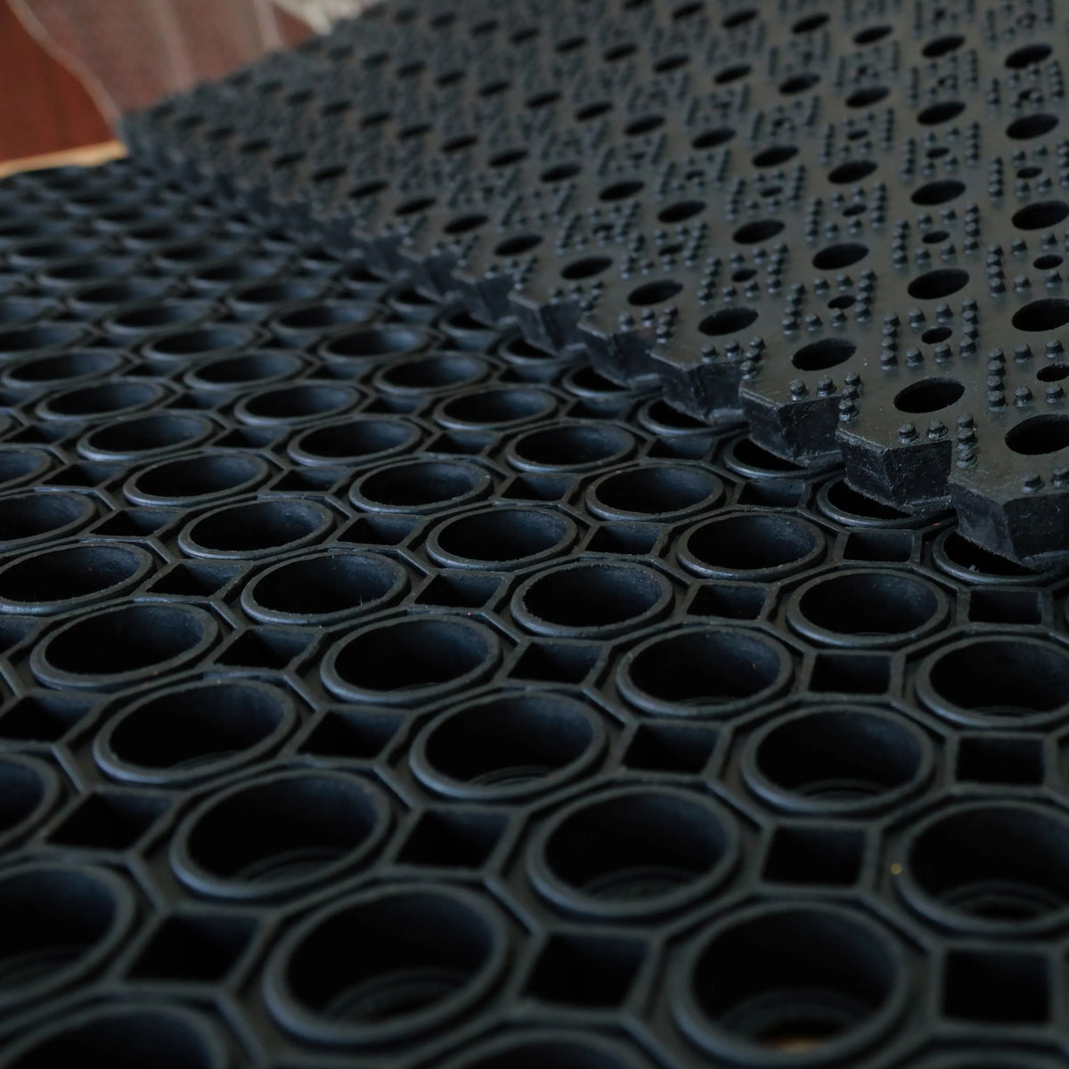 Hexagon Premium Hollow mat 1 x 1.5m x 24mm (Heavy Duty)